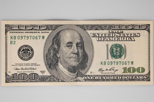 Безкоштовне стокове фото на тему «американський долар, білої поверхні, впритул»