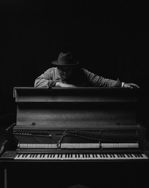 A Man on a Piano 