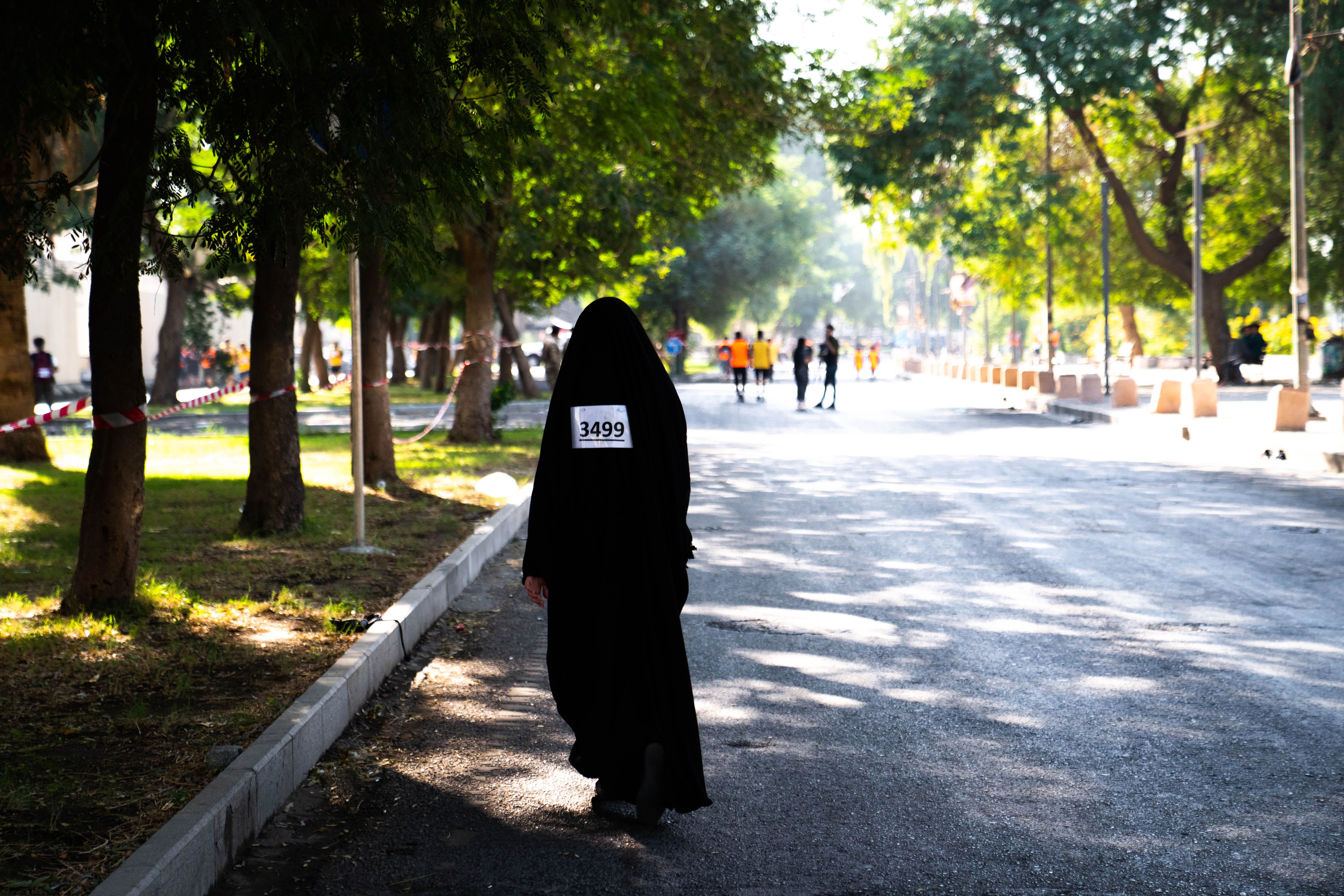 woman jogging sunrise park
