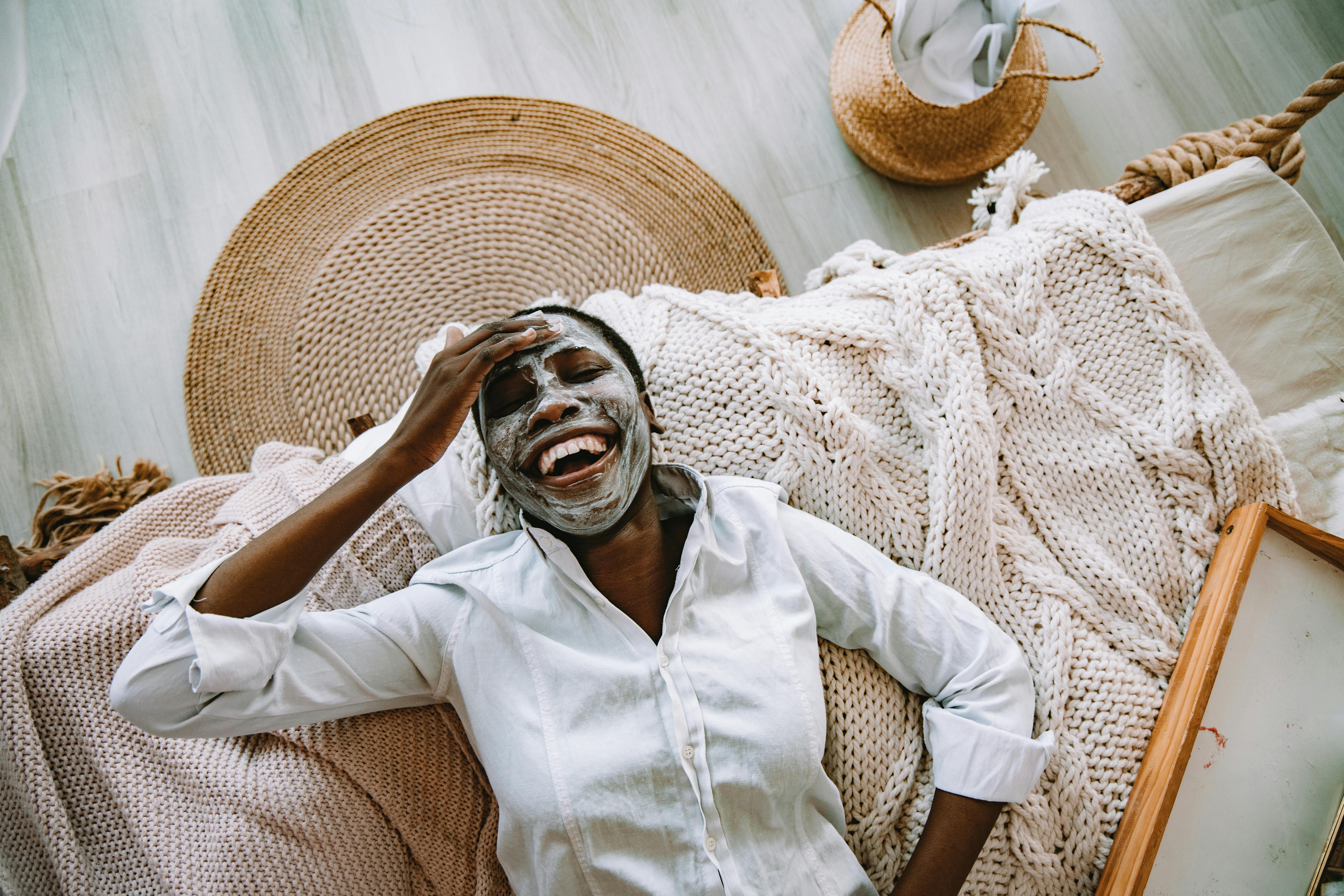 Manifesting Glowy Skin in 2026? Derms Say a Skincare Routine Like This Is a Must — Photo by ROMAN ODINTSOV on Pexels