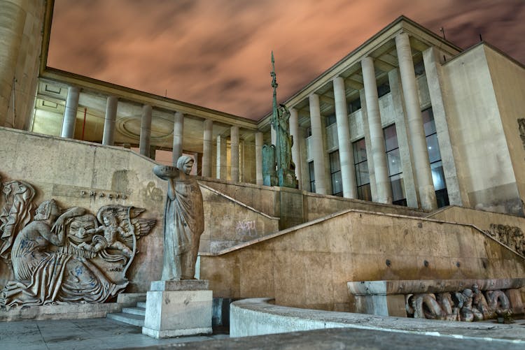 The Fountain Of Palais De Tokyo In France