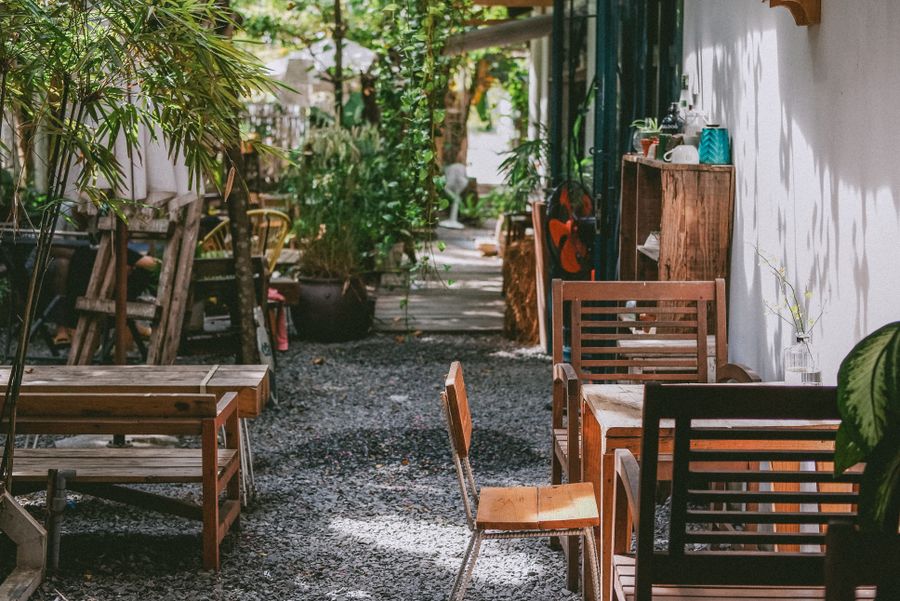 Tampilan website Dadis Coffee Garden — Coffee Garden