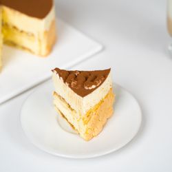 Sliced layer cake — photo by Cats Coming on Pexels