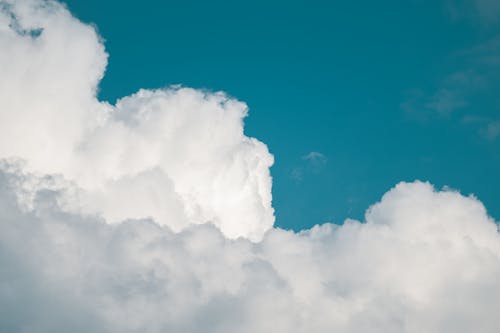 Δωρεάν στοκ φωτογραφιών με γαλάζιος ουρανός, λευκά σύννεφα, νέφωση Φωτογραφία από στοκ φωτογραφιών