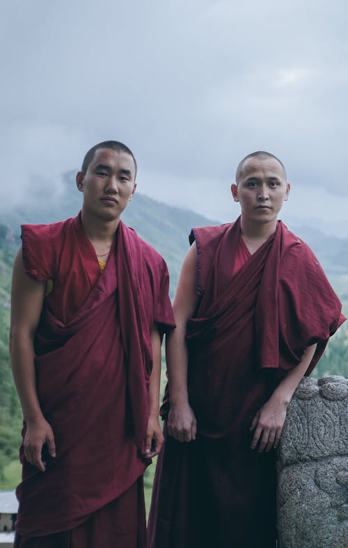 亞洲人, 佛教徒, 傳統服飾 的 免费素材图片