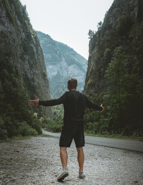 Kostnadsfri bild av berg, man, natur