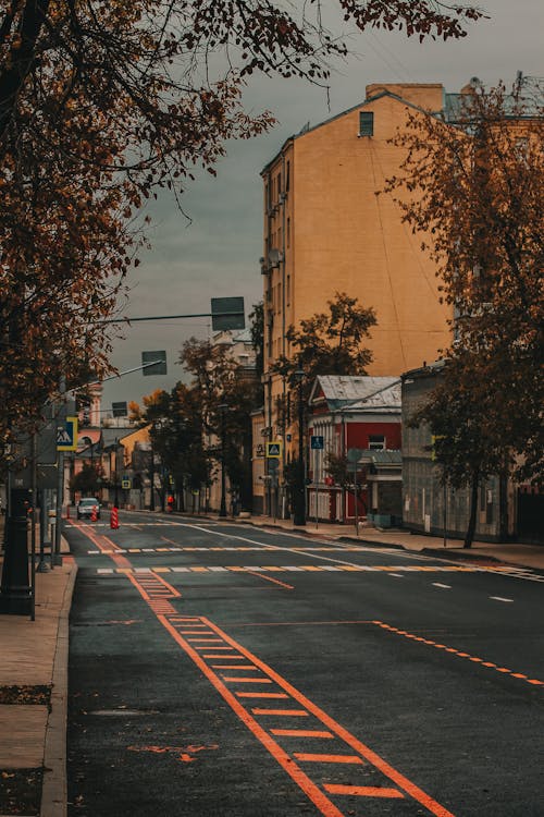 A Photo of an Empty Street