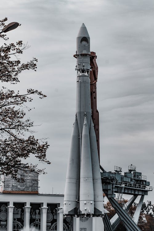 Free Photo of a White Space Rocket  Stock Photo