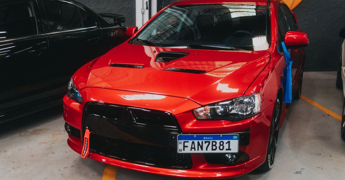 Carros dos famosos no Brasil: por que superesportivo quase não tem seguro