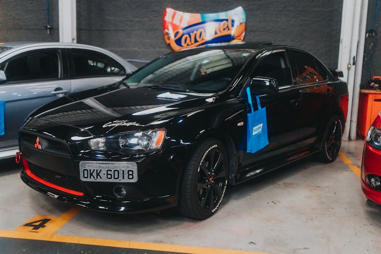 Black Mitsubishi Lancer