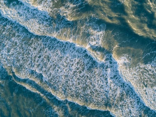 Foto d'estoc gratuïta de a l'aire lliure, aigua, fer surf