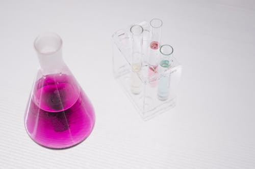 Kostenloses Stock Foto zu begrifflich, chemie, experiment