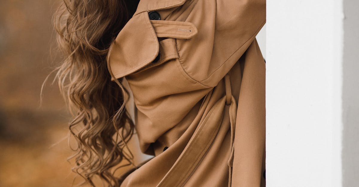 How to use a diffuser on long wavy hair