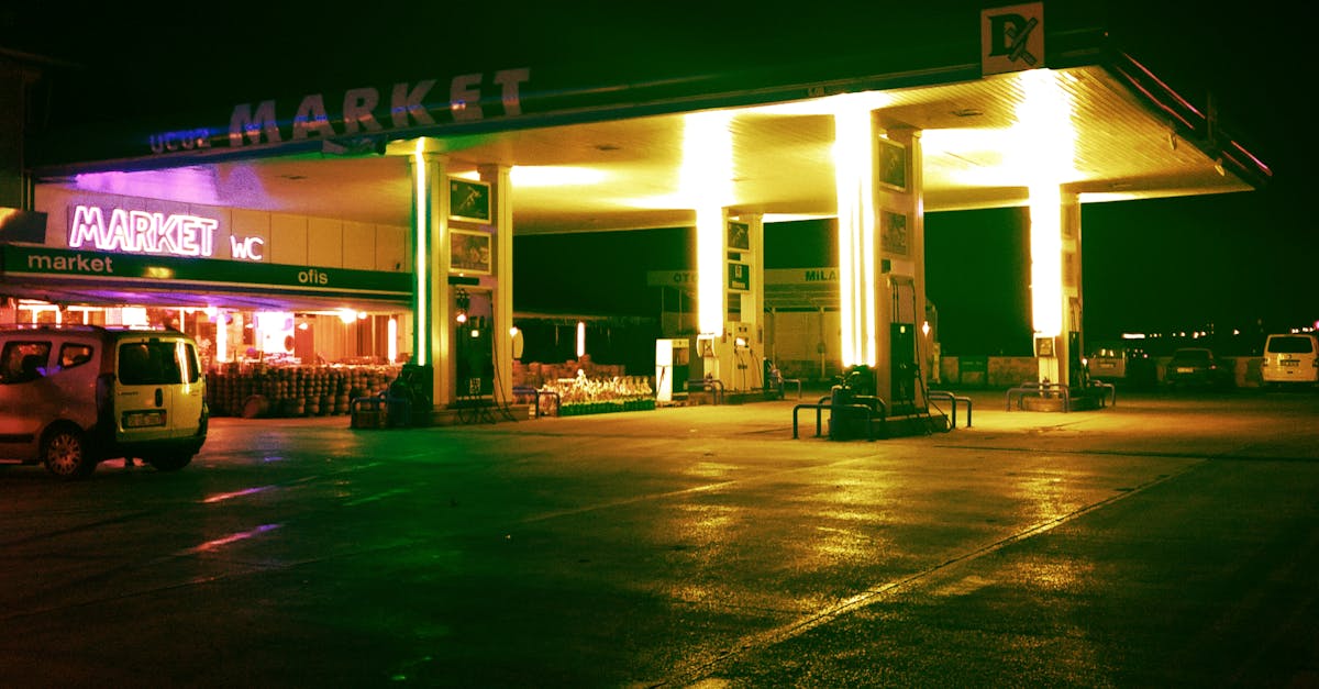 國際油價持穩 OPEC+擬明年第一季暫停增產穩定市場