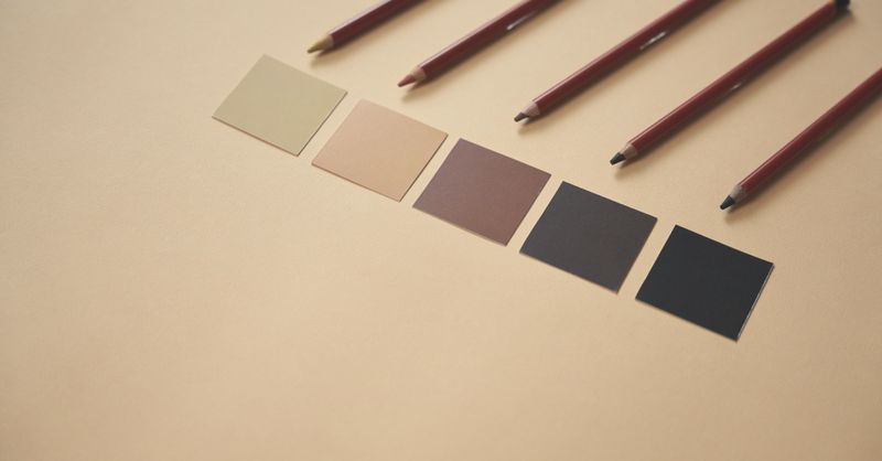 Couleurs terre dans la déco : réussir son salon chaleureux