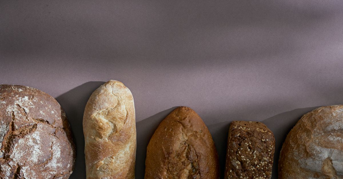 Why Your Homemade Bread Isn't Crusty (And The Pro-Secrets That Deliver Bakery-Quality Crunch Every Time)