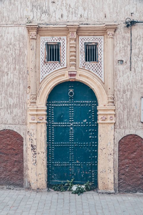 Free Decorative vintage doorway in Rabat, showcasing Moroccan architecture. Stock Photo