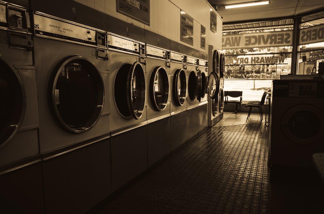 Long Beach Laundry Service: Revolutionizing Convenience and Cleanliness