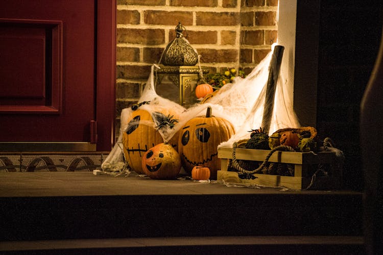 Jack O Lanterns On The Ground