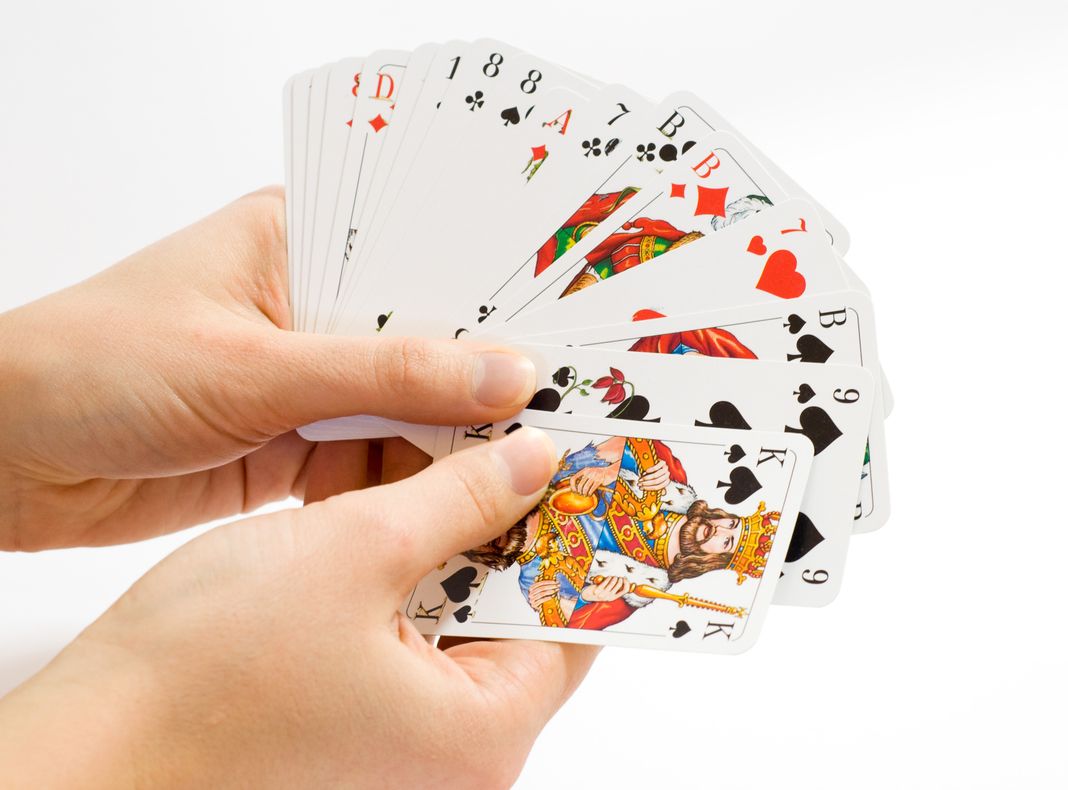 Online Casino: Spielautomaten und Live-Spiele im Überblick