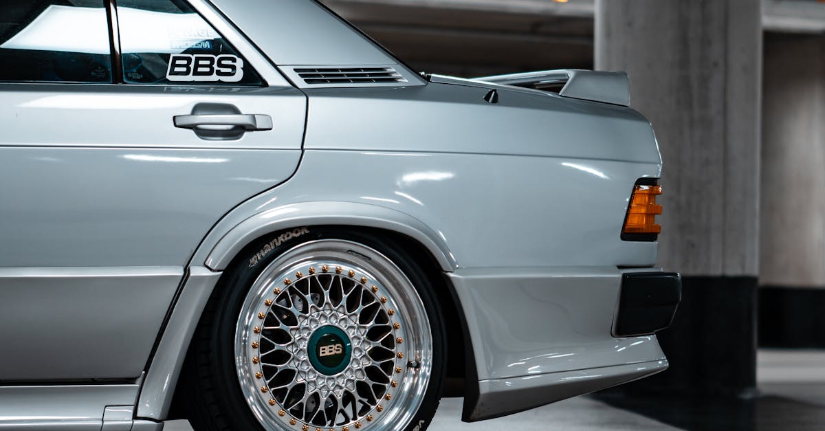 Профессиональные студийные фотографии автомобилей