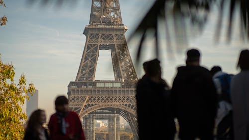 eiffel kulesi, Fransa, insanlar içeren Ücretsiz stok fotoğraf