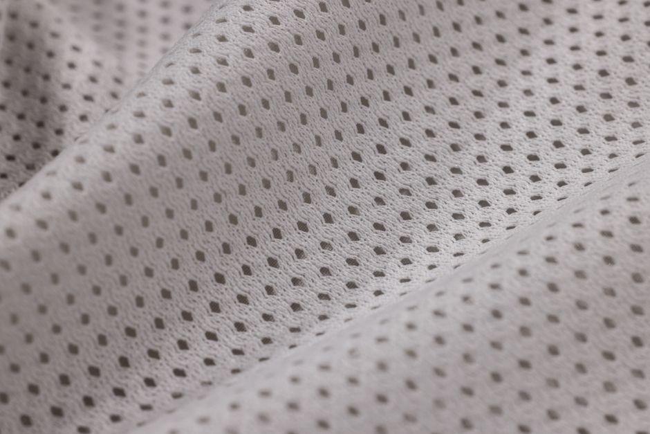 Selecting Fabrics That Breathe and Resist Odors