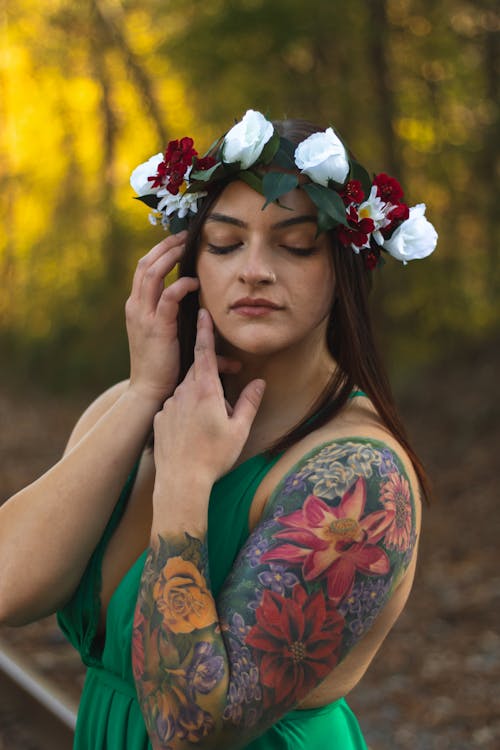 Free Woman with Arm Tattoo Stock Photo