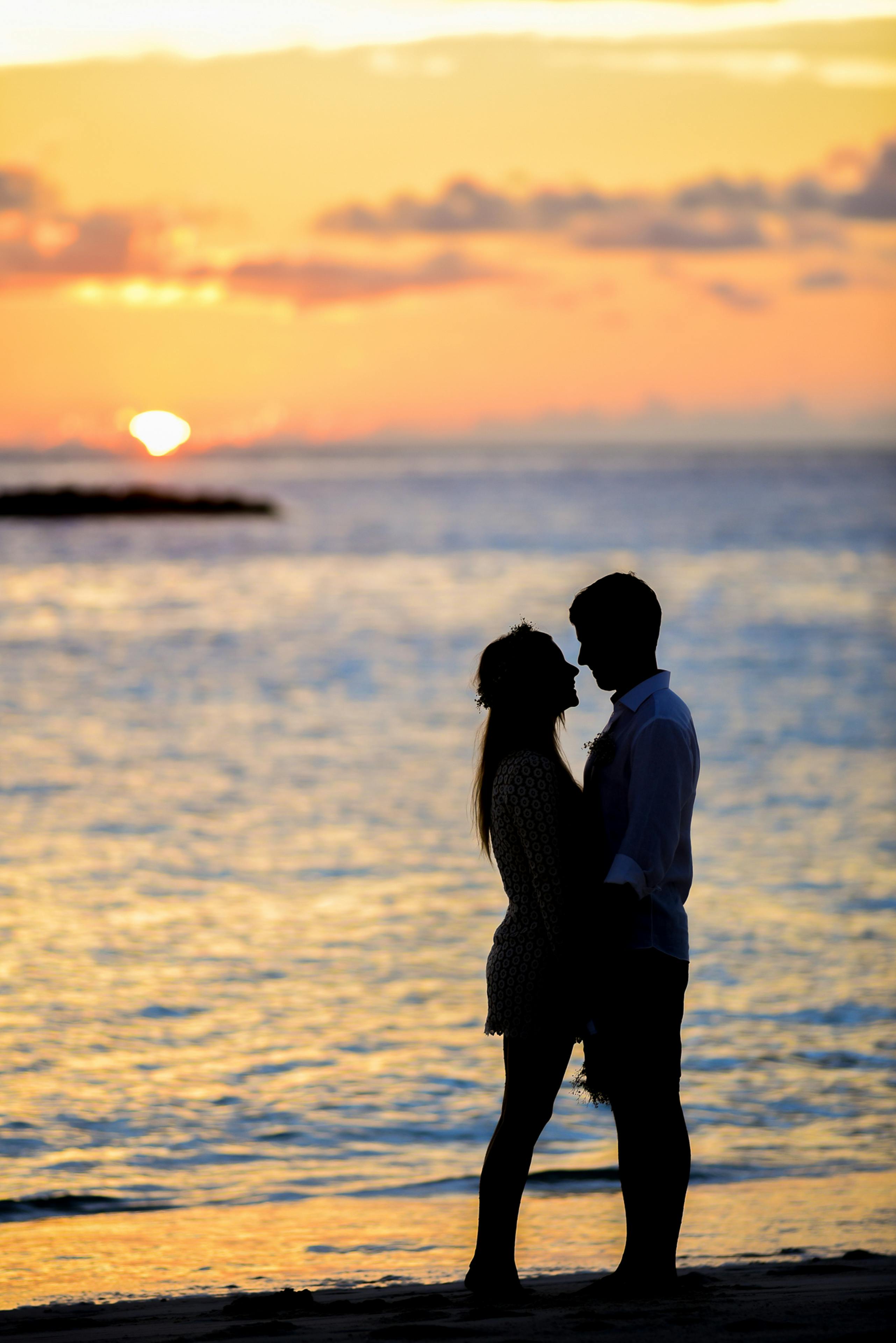 Couple in love, profile silhouettes close to each other, beautiful