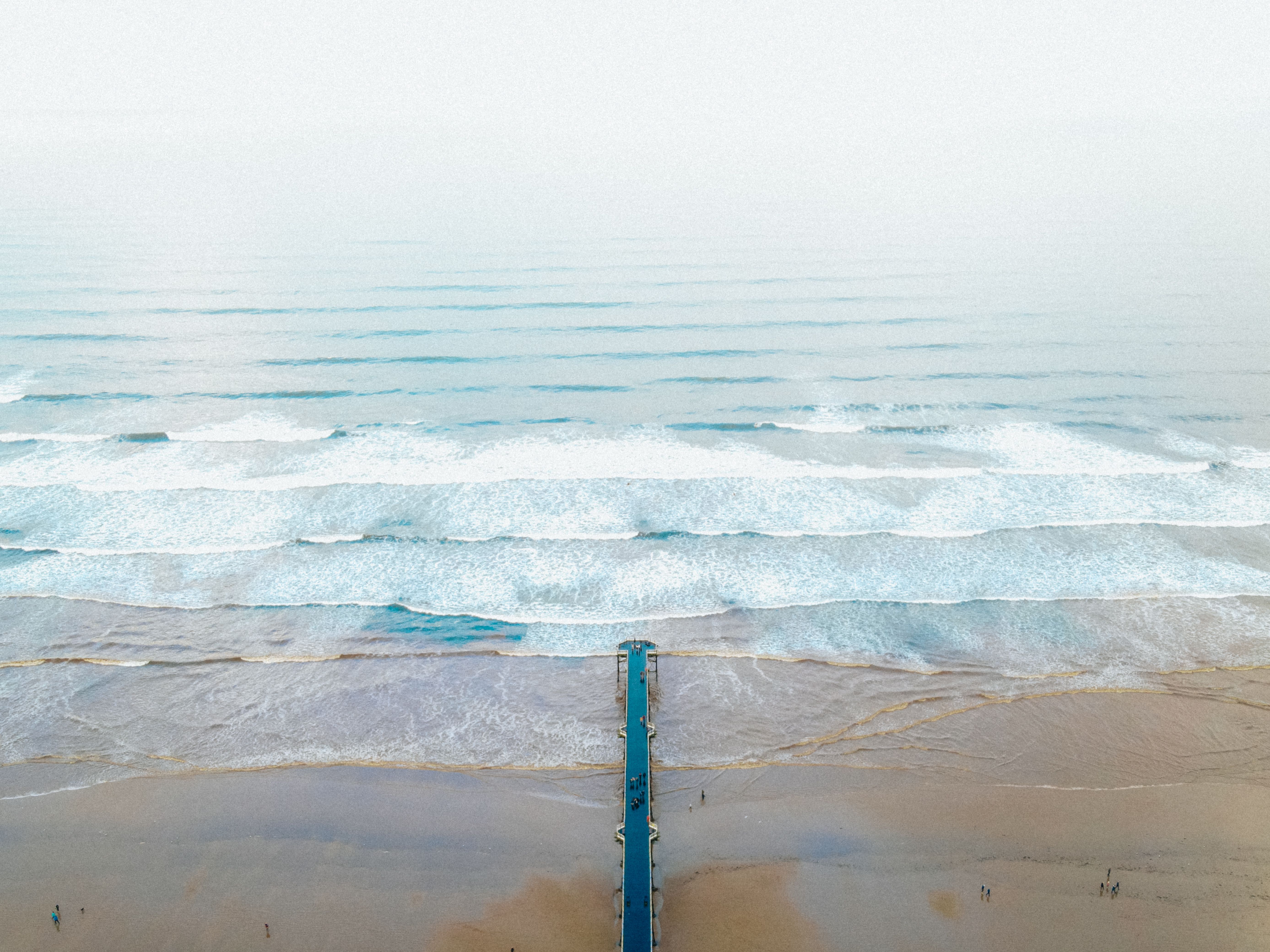 Aerial Photography of Waves Crashing on Shore · Free Stock Photo