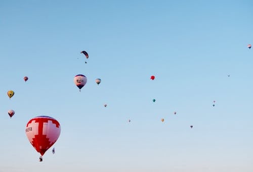 Kostnadsfri bild av ballong, färgrik, flyg