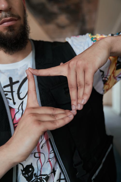 Základová fotografie zdarma na téma černá vesta, detail, muž