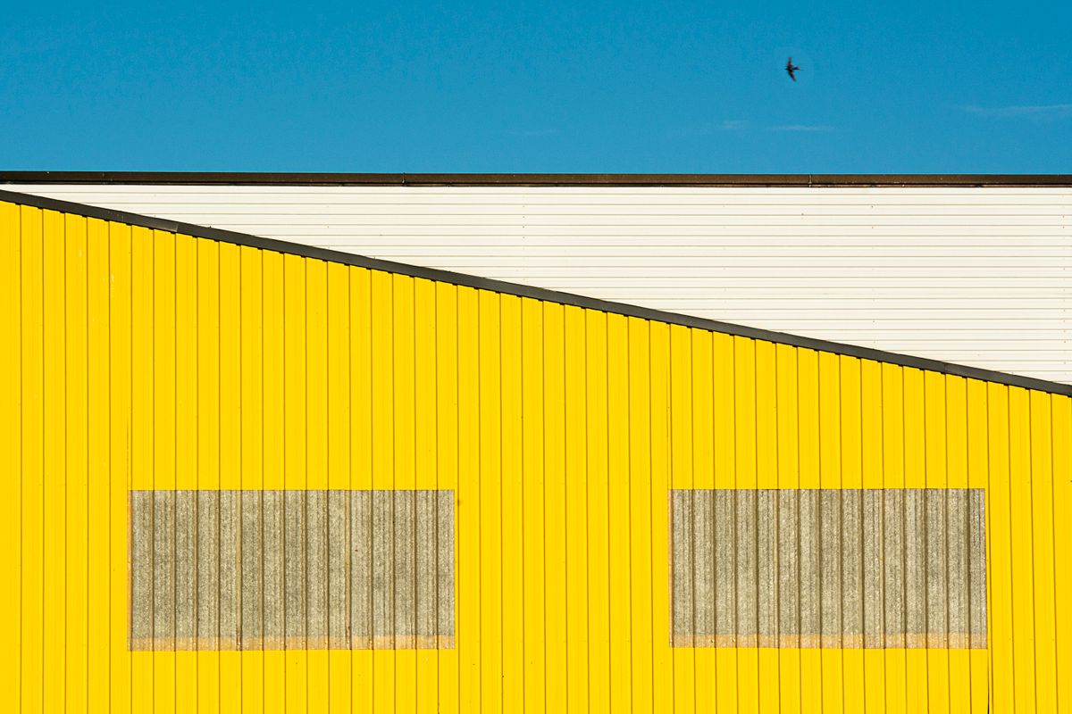 storage moves in Highbury — Storage Moves in Highbury — the working end of the job