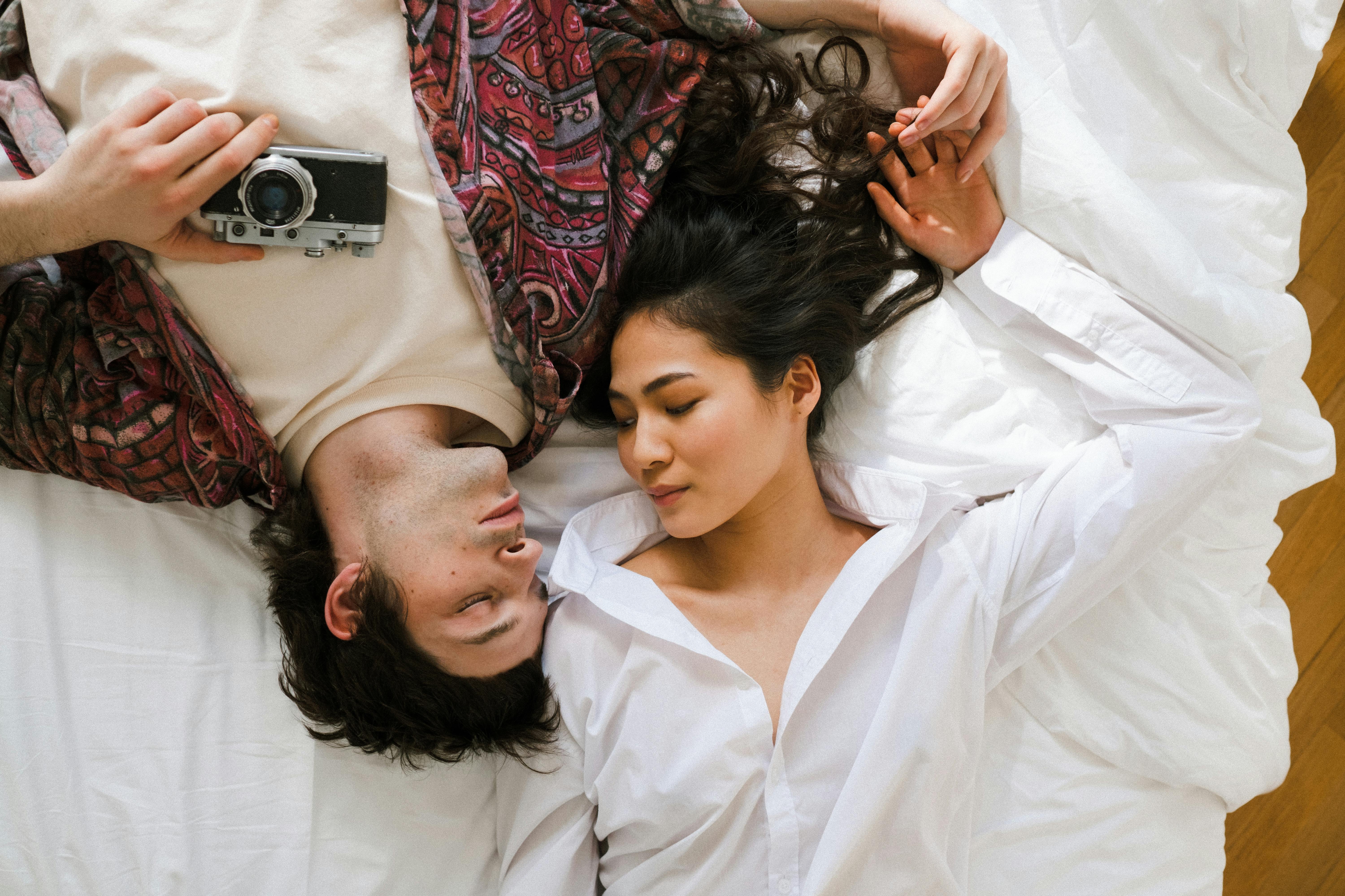 Relationships Actually Get Better For 5 Zodiac Signs This Week, From May 4 - 10 — Photo by Ron Lach on Pexels