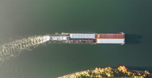 Free Aerial view of a barge navigating the river in Chattanooga, Tennessee. Stock Photo