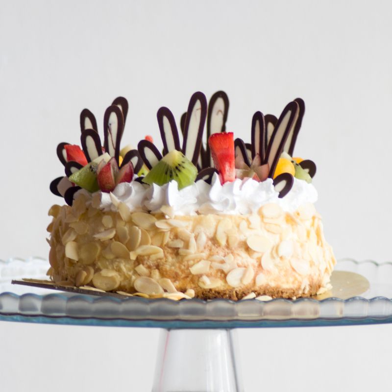 Almond Cream Cake