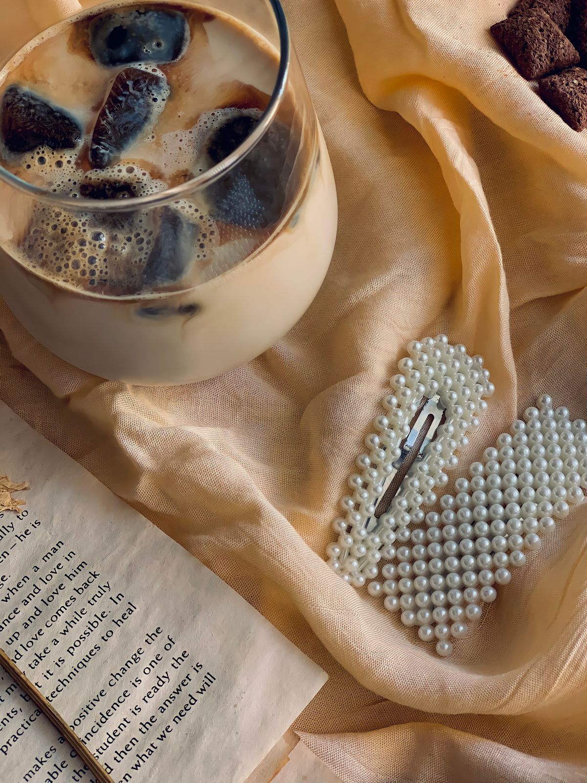 Pearl Hair Clip