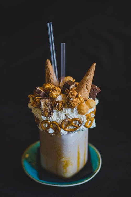 Smoothie With Pretzels and Popcorns