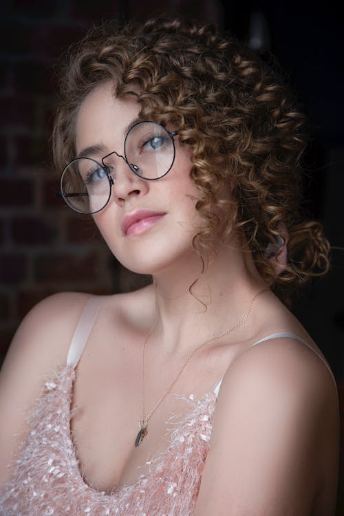 Free Portrait of Curly Hair Woman  Stock Photo