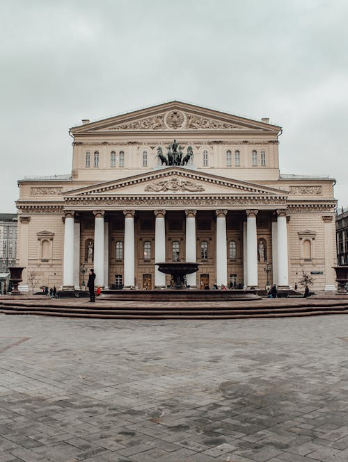 Ücretsiz bina, bolşoy tiyatrosu, cephe içeren Ücretsiz stok fotoğraf Stok Fotoğraflar