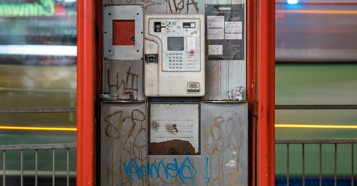 Vintage Call Box · Free Stock Photo