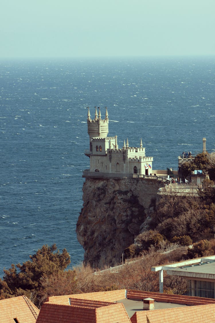 Swallows Nest Castle In Gaspra, Crimean Peninsula