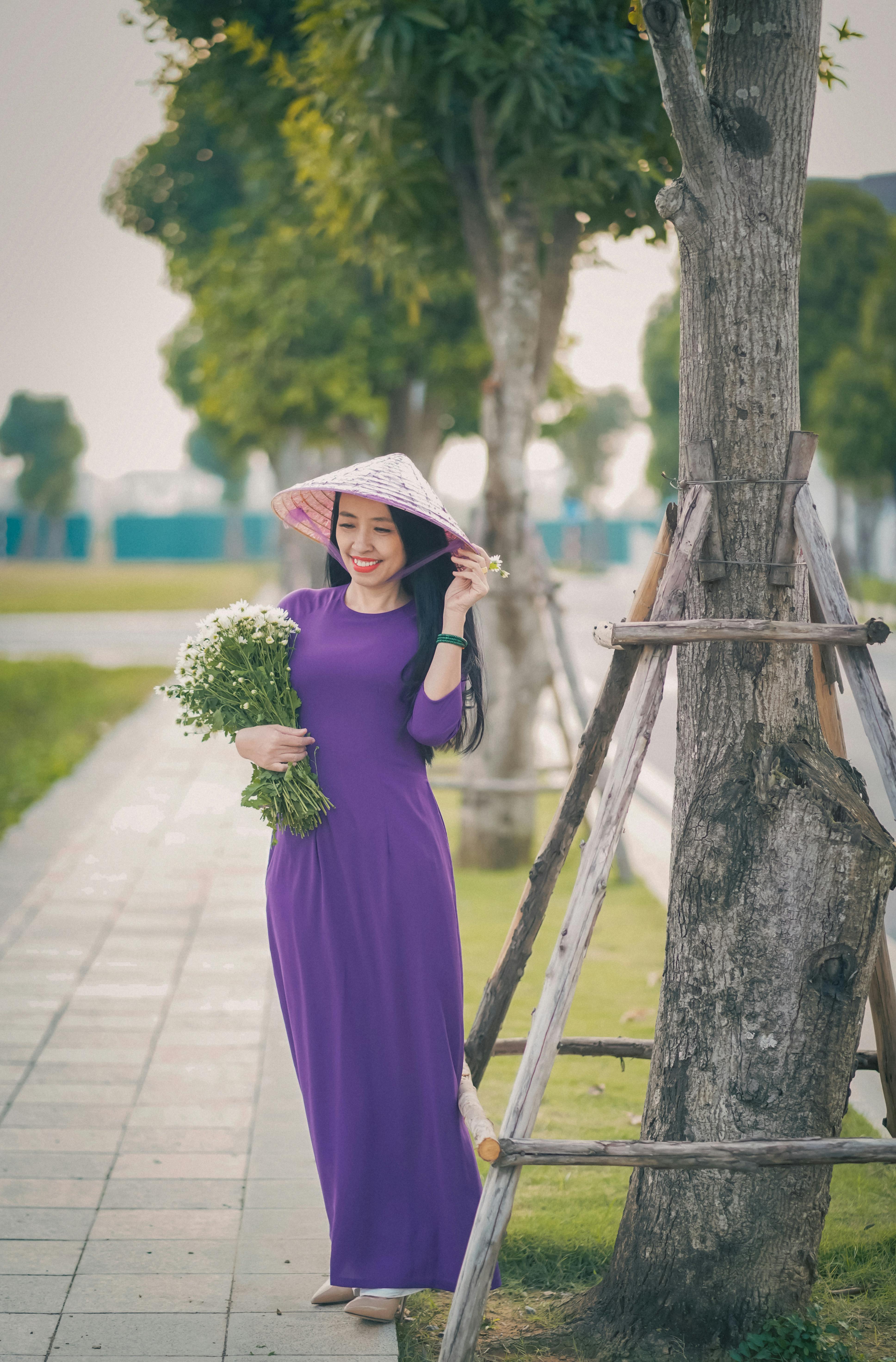 Beautiful Girl in a Gorgeous Purple Dress Standing Under a Tree Stock Photo  - Image of lady, fashion: 78425226