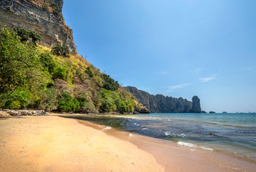 Emerald Pool jungle trek — Krabi