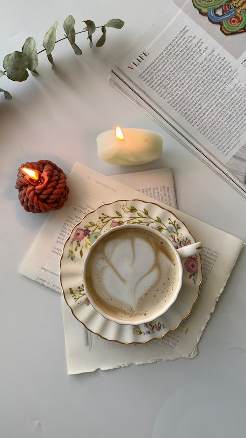 Fotobanka s bezplatnými fotkami na tému cappuccino, káva, latte art