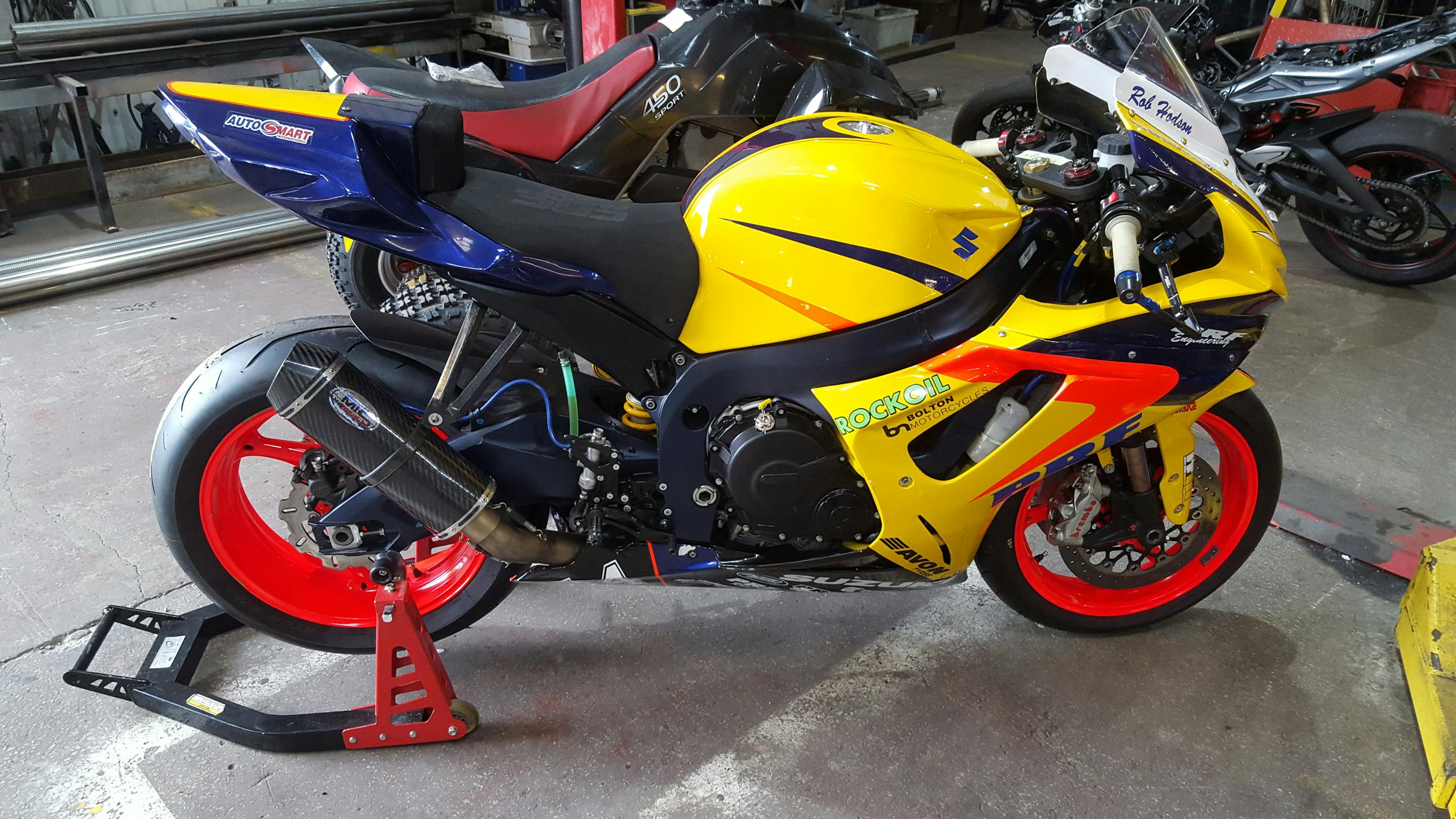 2026 میں لاجواب اوورنائٹ دبئی سفاری: صحرا کی خاموشی کا سحر 1 دبئی کے صحرا میں ستاروں کے نیچے اوورنائٹ دبئی سفاری کیمپ