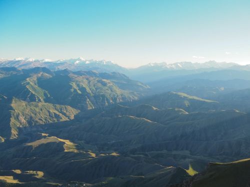 Free A stunning landscape of Akaro mountains in Dagestan, Russia captured at sunrise showcasing natural beauty. Stock Photo