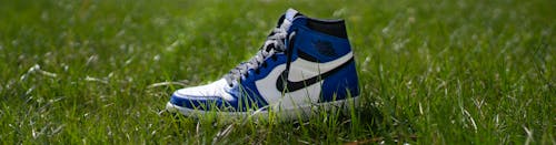 Δωρεάν στοκ φωτογραφιών με air jordan, αθλητικά παπούτσια, πανό παπουτσιών