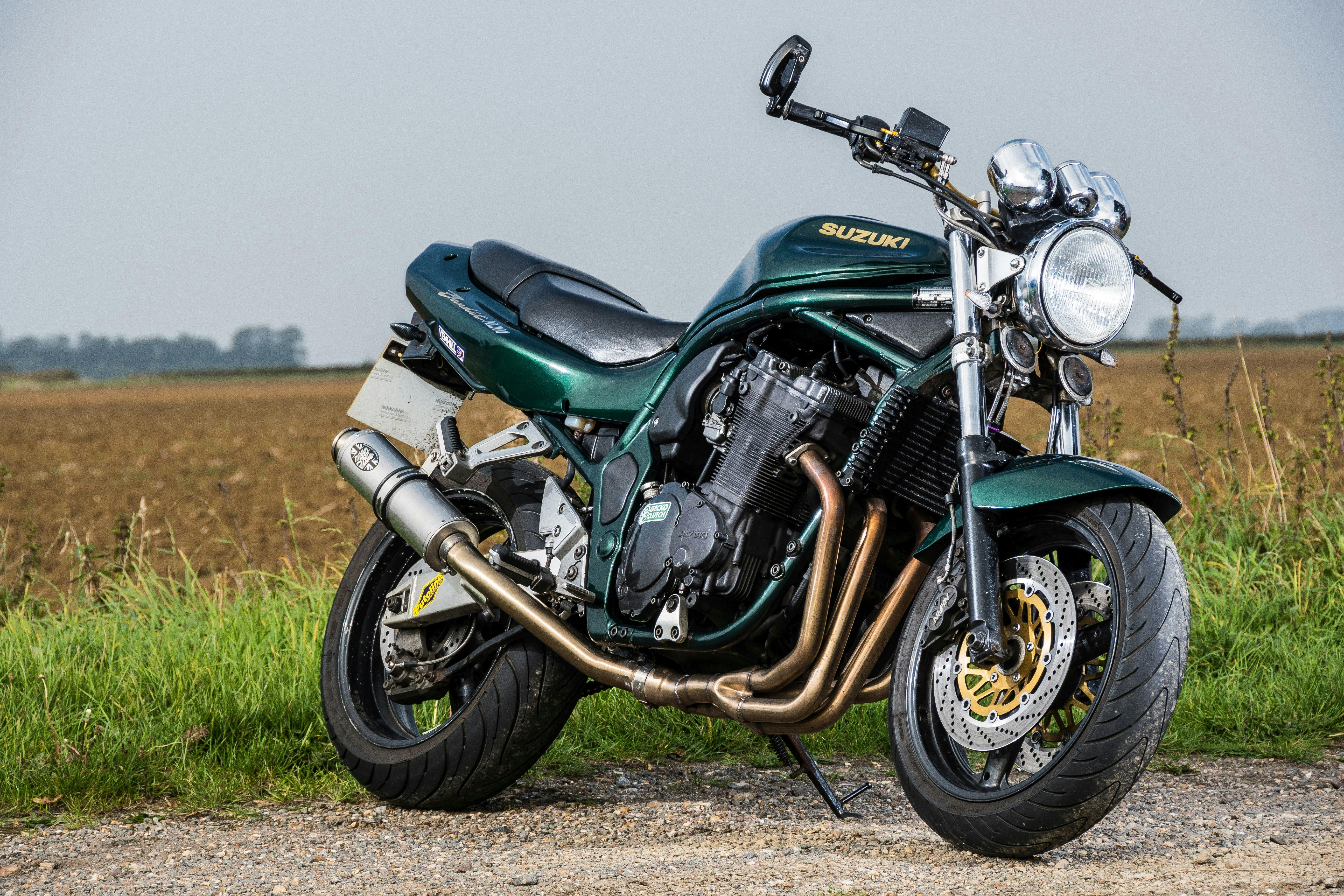Suzuki motorcycle for sale in Ashtarak