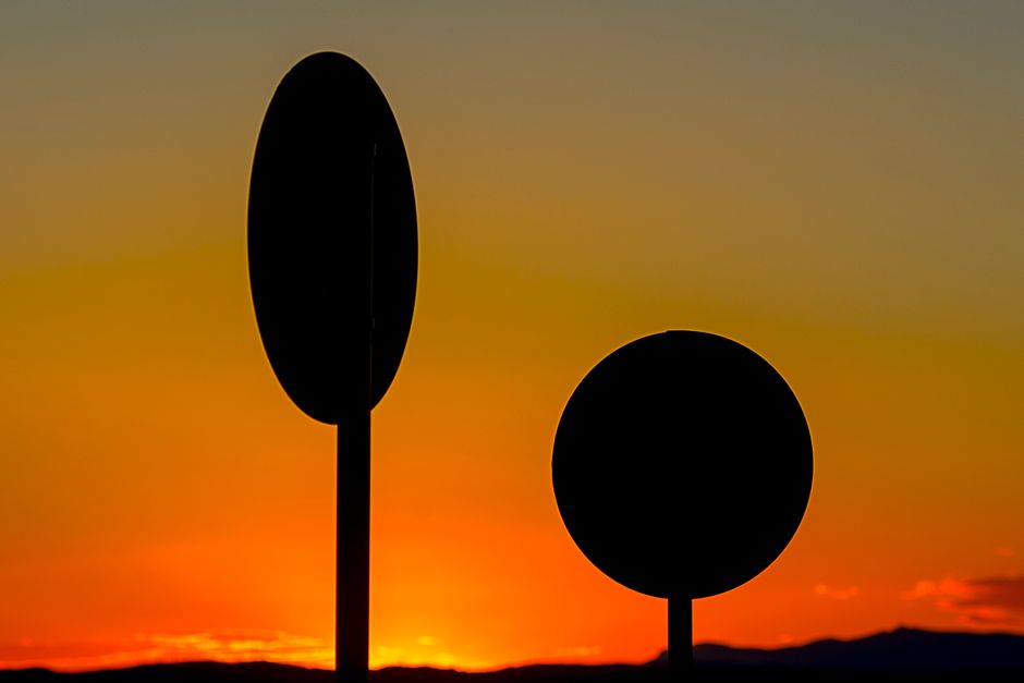 What’s the difference between your Sun sign and your rising sign? What’s the difference between your Sun sign and your rising sign?